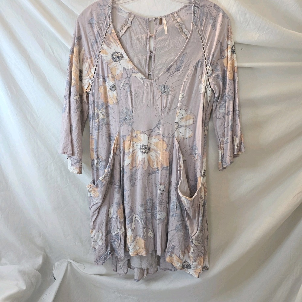 Free People Eyes On You Floral Mini Dress Back Buttons Lightweight Sz 4 Purple